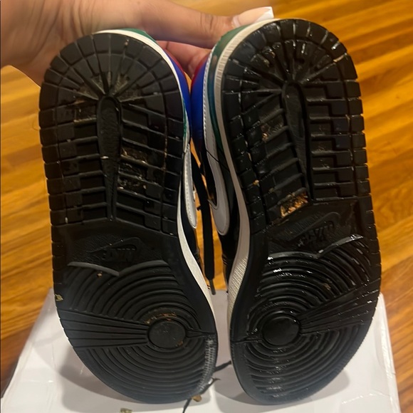 Jordan Women's Sneakers - Orange, Blue, Black, Green - Picture 6 of 6